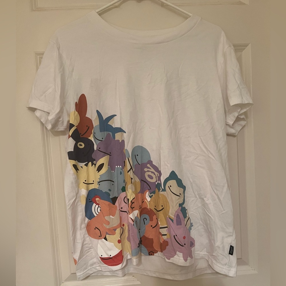 UNIQLO Pokemon Hawaii T-shirt The Global T-Shirt Design Competition L